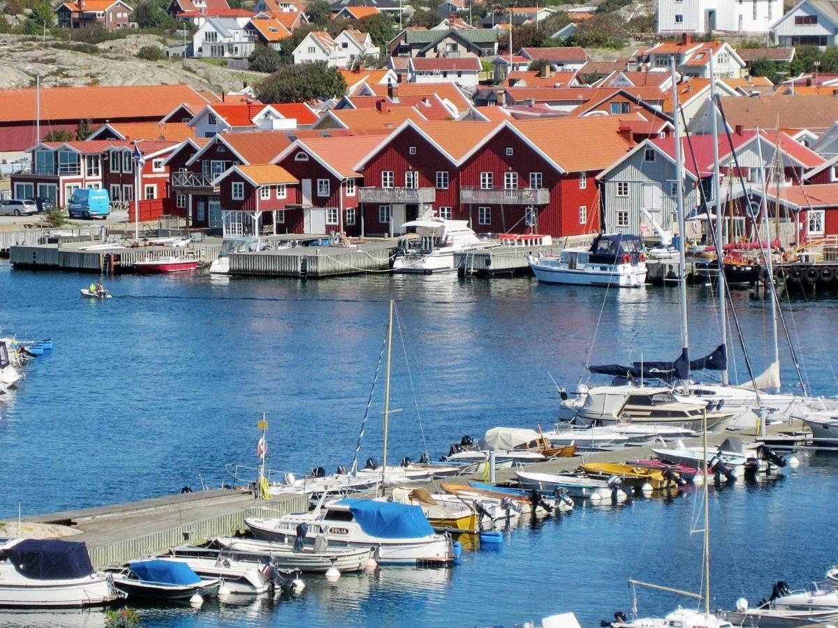 4 Person Holiday Home In Sk Rhamn Skärhamn Rom bilde