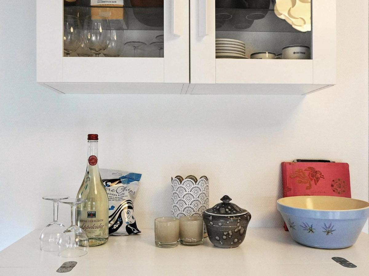 4 Person Holiday Home In Sk Rhamn Skärhamn Rom bilde
